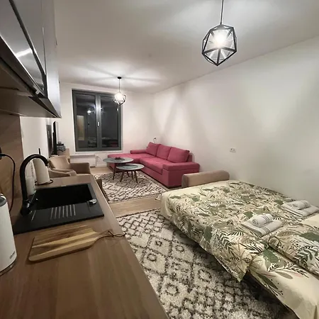 Srebrna Lisica 98 - Cosy Appartment, Near The Track Lejlighed *